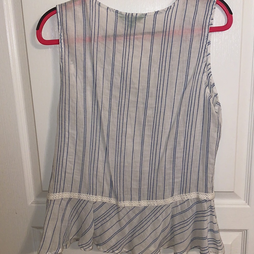 Tank - Picture 3 of 3